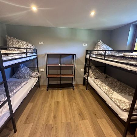 לינה וארוחת בוקר לאוגנג Haus Tirol מראה חיצוני תמונה