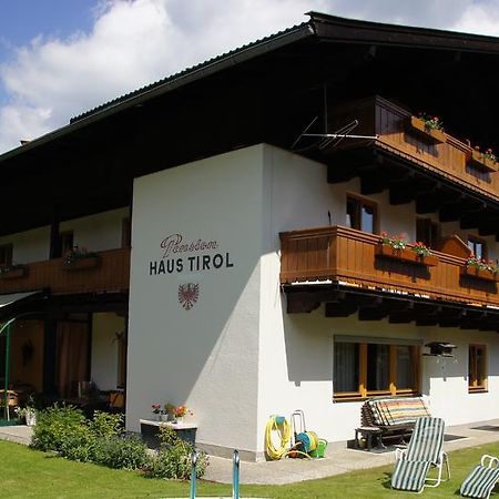 לינה וארוחת בוקר לאוגנג Haus Tirol מראה חיצוני תמונה