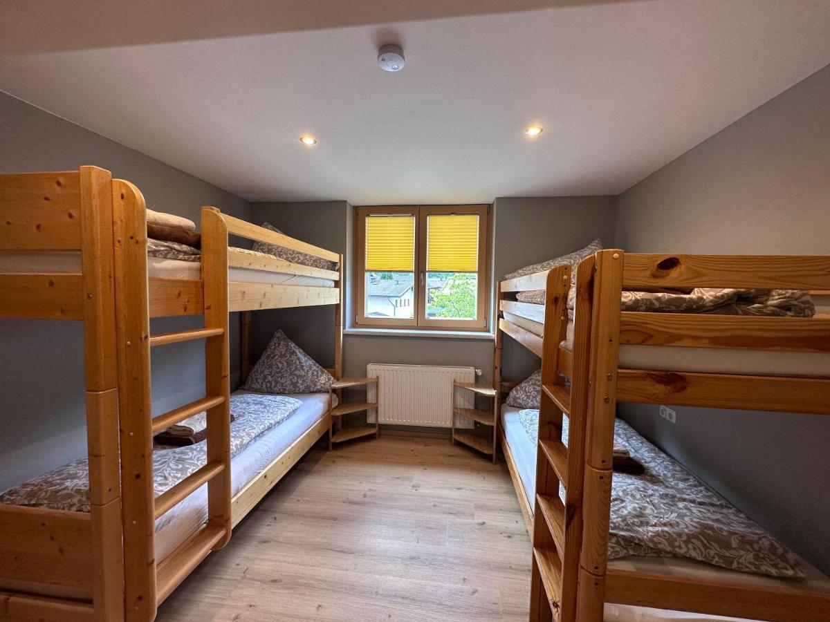 לינה וארוחת בוקר לאוגנג Haus Tirol מראה חיצוני תמונה