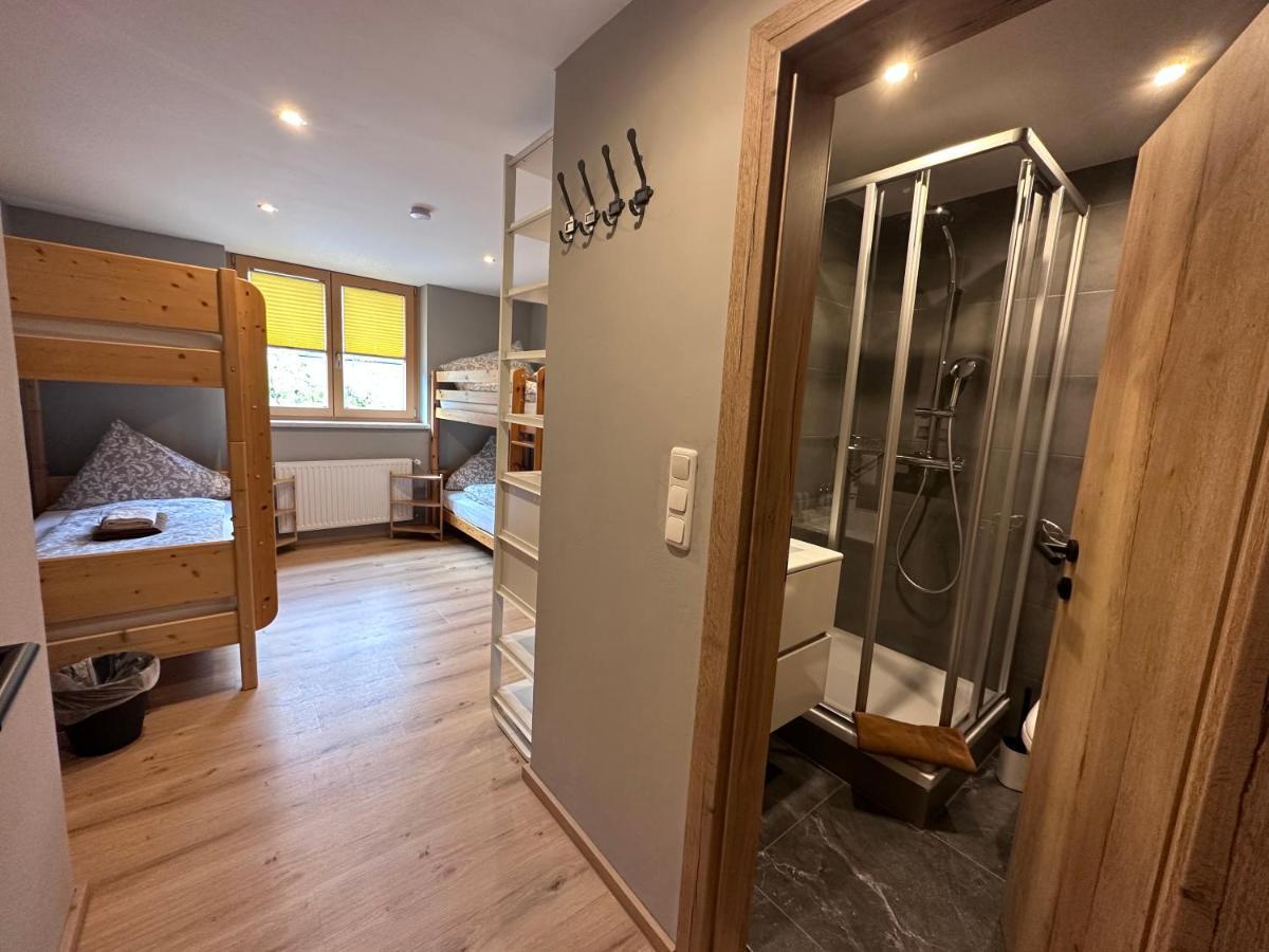 לינה וארוחת בוקר לאוגנג Haus Tirol מראה חיצוני תמונה