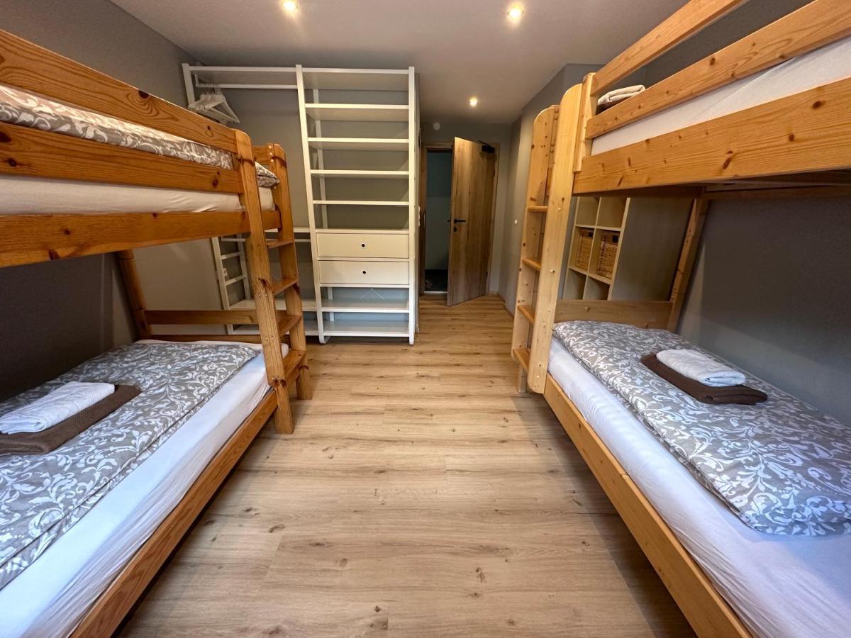 לינה וארוחת בוקר לאוגנג Haus Tirol מראה חיצוני תמונה