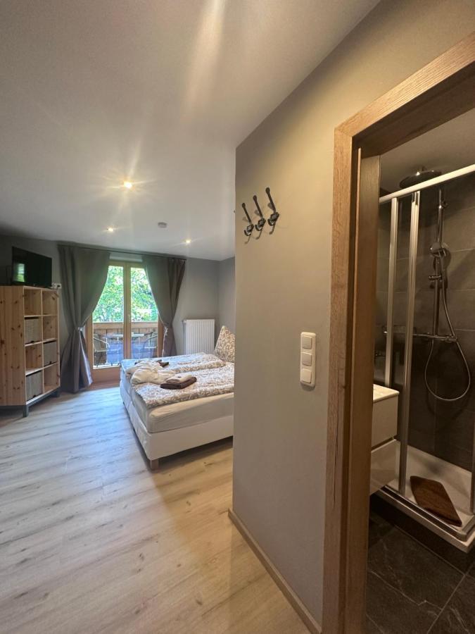 לינה וארוחת בוקר לאוגנג Haus Tirol מראה חיצוני תמונה